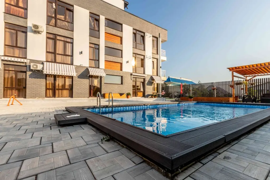 Сочи: Апартаменты More Apartments на улице Миндальной 18
