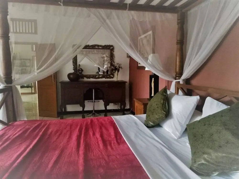 Паромпонг: Kembang Guest House