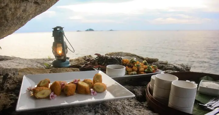Белитунг: Eco Beach Tent by Billiton