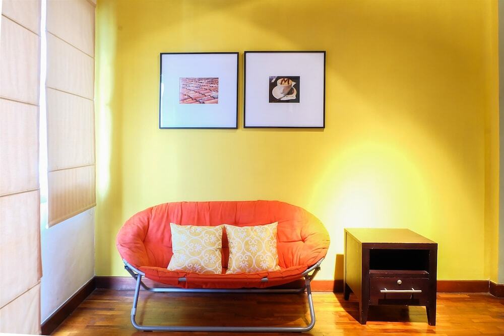 1 Bedroom Sudirman Park Apartment City View by Travelio — фото 1