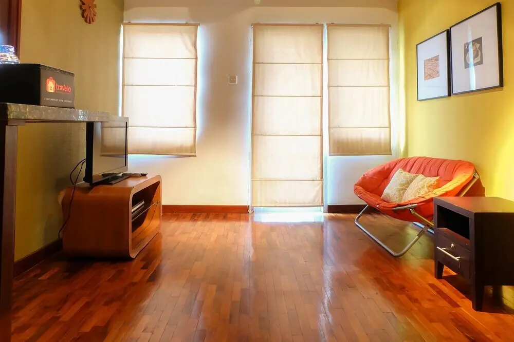 Джакарта: 1 Bedroom Sudirman Park Apartment City View by Travelio
