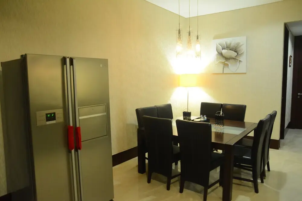 Джакарта: 2 Bedrooms Pearl Garden by Travelio