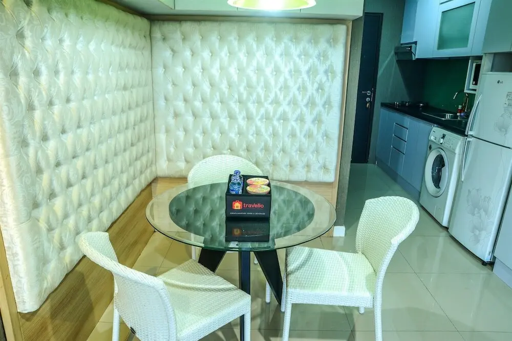 Джакарта: 1 Bedroom Tamansari Semanggi By Travelio