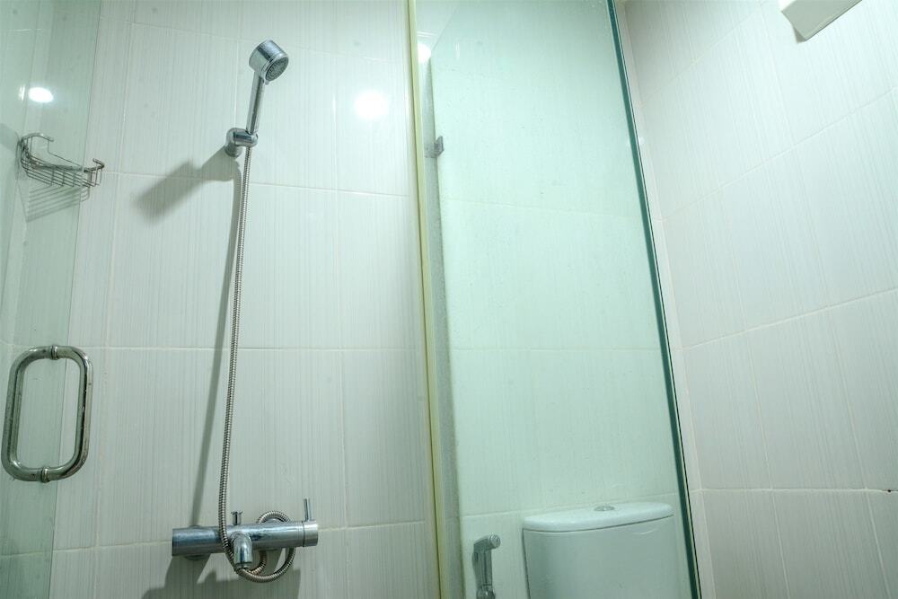 Джакарта: 1 Bedroom Tamansari Semanggi By Travelio