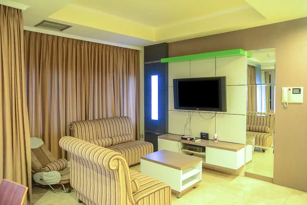 Джакарта: Exclusive 2 Bedrooms Ambassador By Travelio