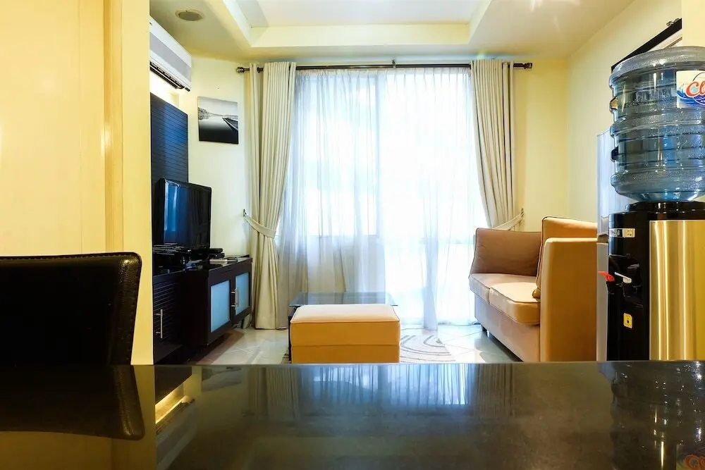 Джакарта: Exclusive 1 Bedroom Batavia Apartment by Travelio