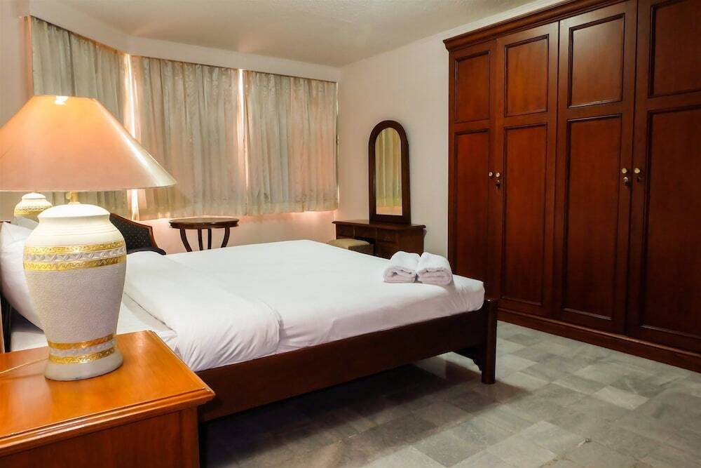 Джакарта: Luxury 3 Bedroom Suite Senopati SCBD By Travelio