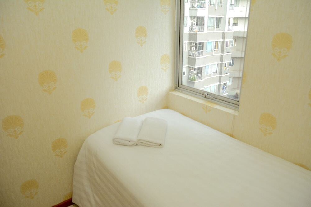 Джакарта: 2 Bedroom Pool View Sudirman Park By Travelio