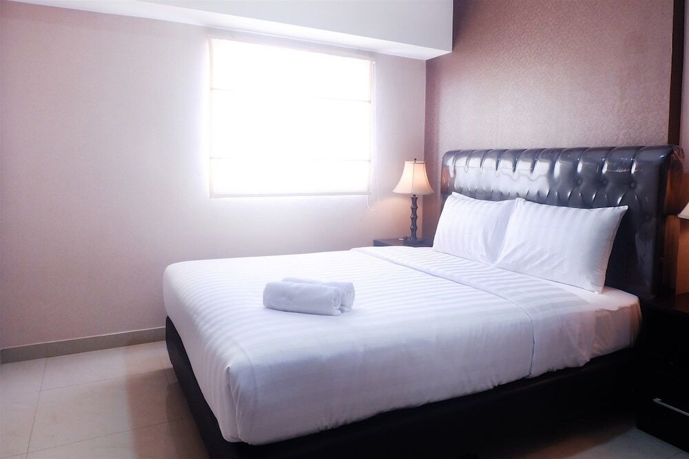 Джакарта: 1 Bedroom The Wave Epicentrum by Travelio