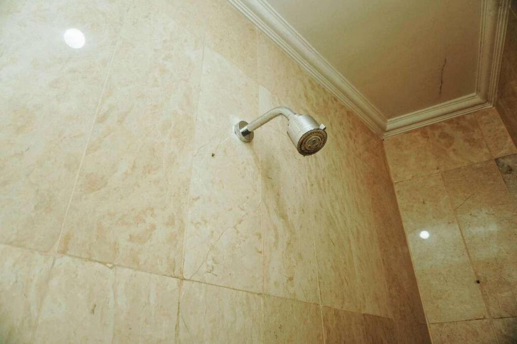 Сурабая: Graha Sekar Arum RedPartner
