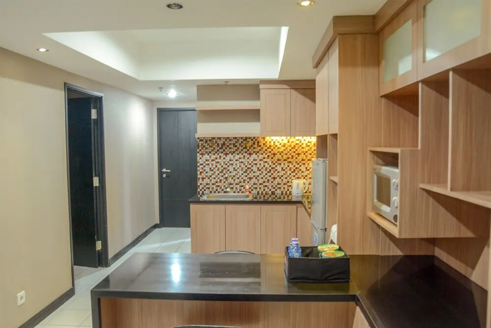 Джакарта: Strategic Location 2 Bedroom The Wave By Travelio