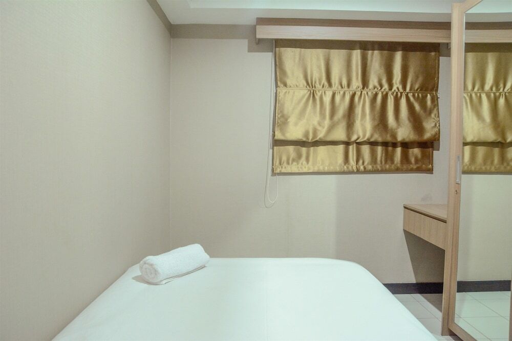 Джакарта: Strategic Location 2 Bedroom The Wave By Travelio