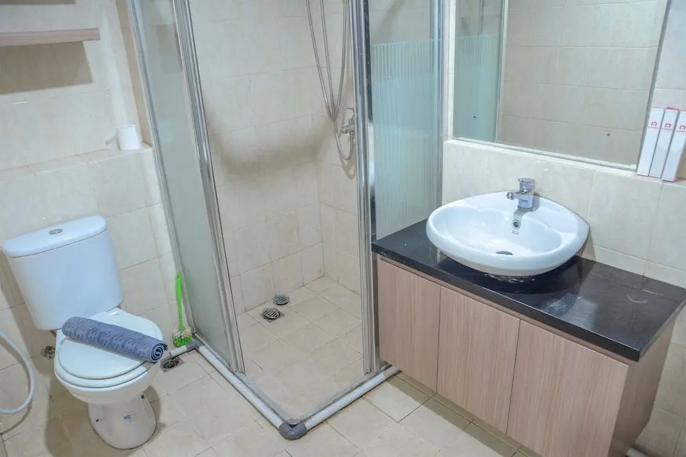 Джакарта: Strategic Location 2 Bedroom The Wave By Travelio