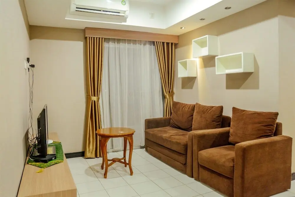 Джакарта: Strategic Location 2 Bedroom The Wave By Travelio