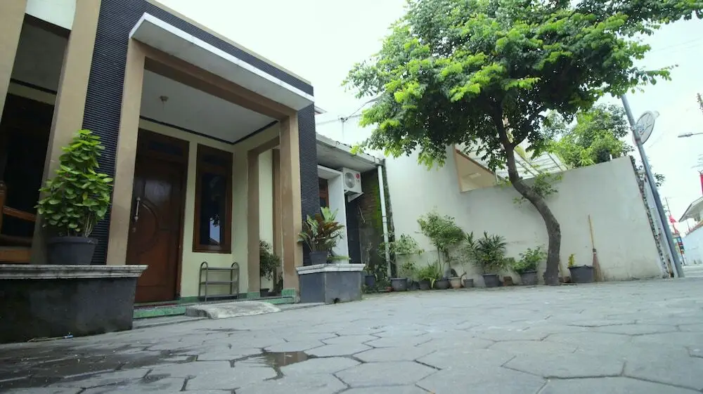D'Java Homestay Lempuyangan By The Grand Java — фото 1