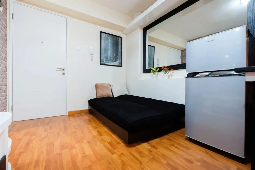Джакарта: Modern Design 2 Bedrooms at Bassura City Apartment