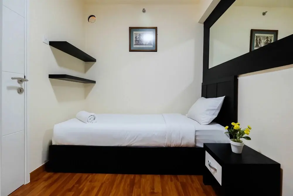 Джакарта: Modern Design 2 Bedrooms at Bassura City Apartment