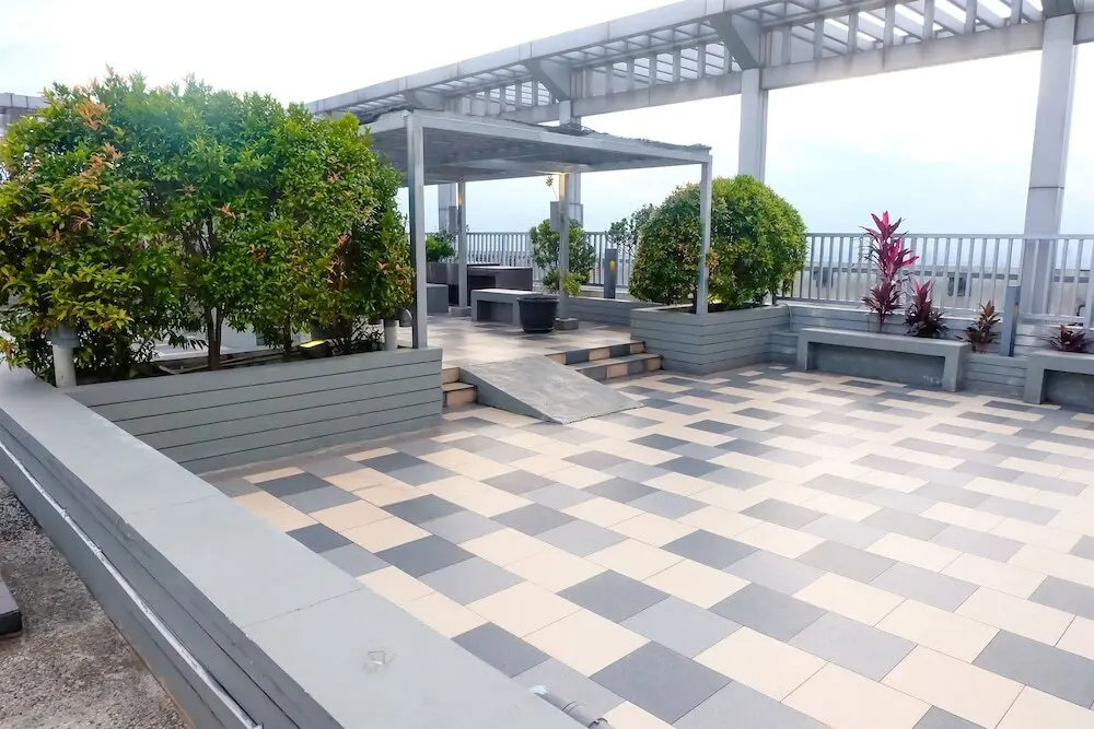 Джакарта: Classic Studio Room Cosmo Terrace Apartment By Travelio