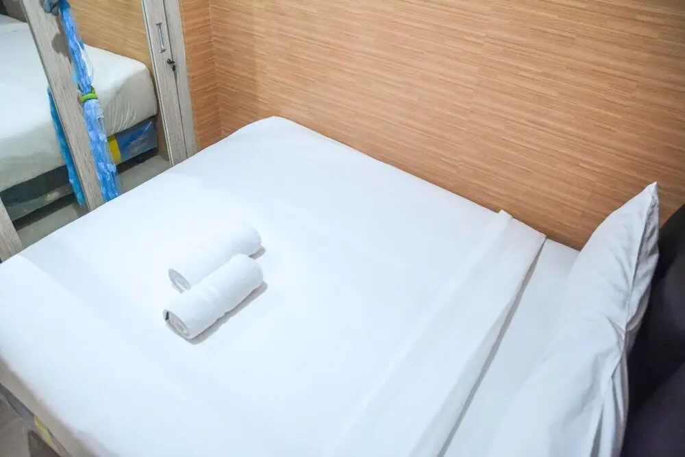 Джакарта: 1 Bedroom at Green Pramuka Apartment by Travelio