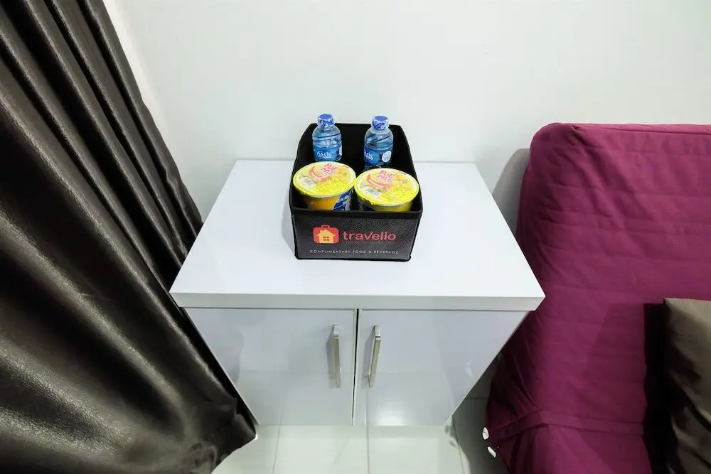 Куруг: 2 Bedroom Paragon Village Apartment by Travelio