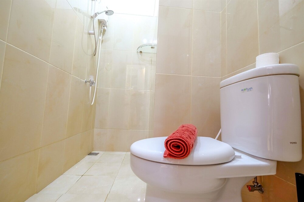 Джакарта: 2 Bedrooms at Northland Ancol Residence By Travelio
