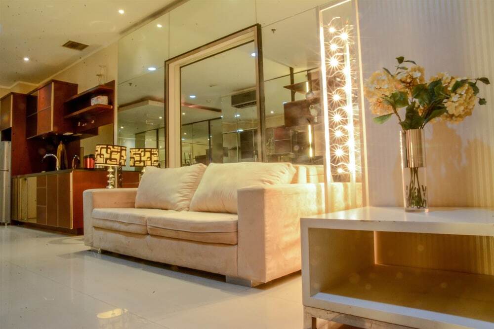 2 Bedrooms Apartment at Sahid Residence by Travelio — фото 1