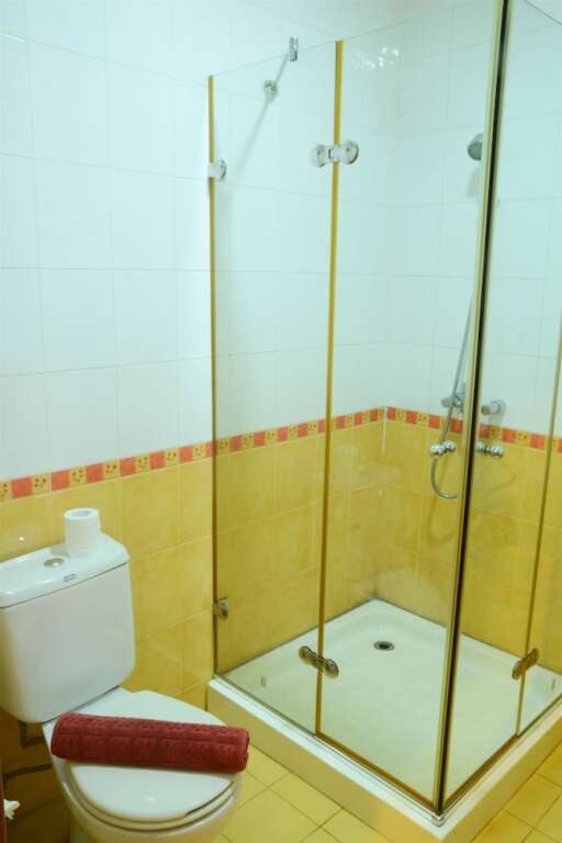 Джакарта: 1 Bedroom at Puri Garden Apartment by Travelio