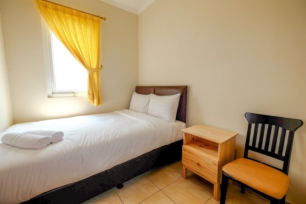 Джакарта: 2 Bedrooms at Grand Palace Kemayoran Apartment by Travelio