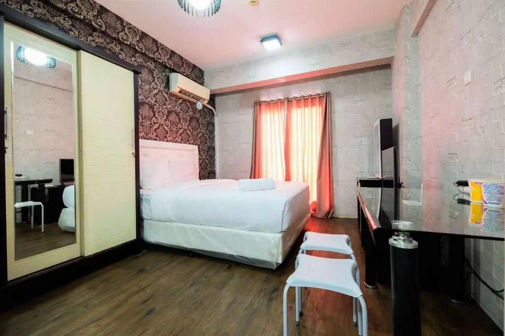 Джакарта: Studio Room at Sunter Park View Apartment By Travelio