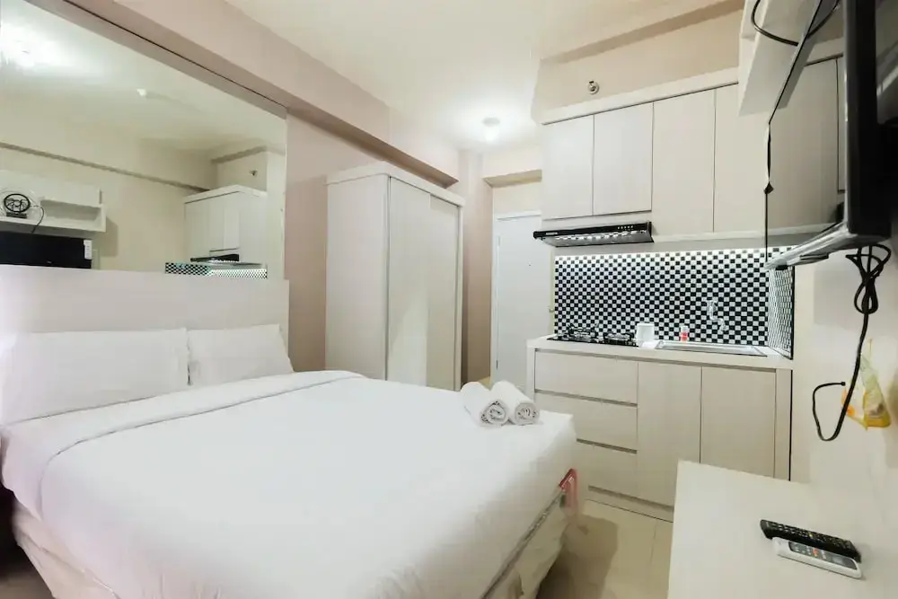 Studio at Green Pramuka City Serene Apartment Living By Travelio — фото 1