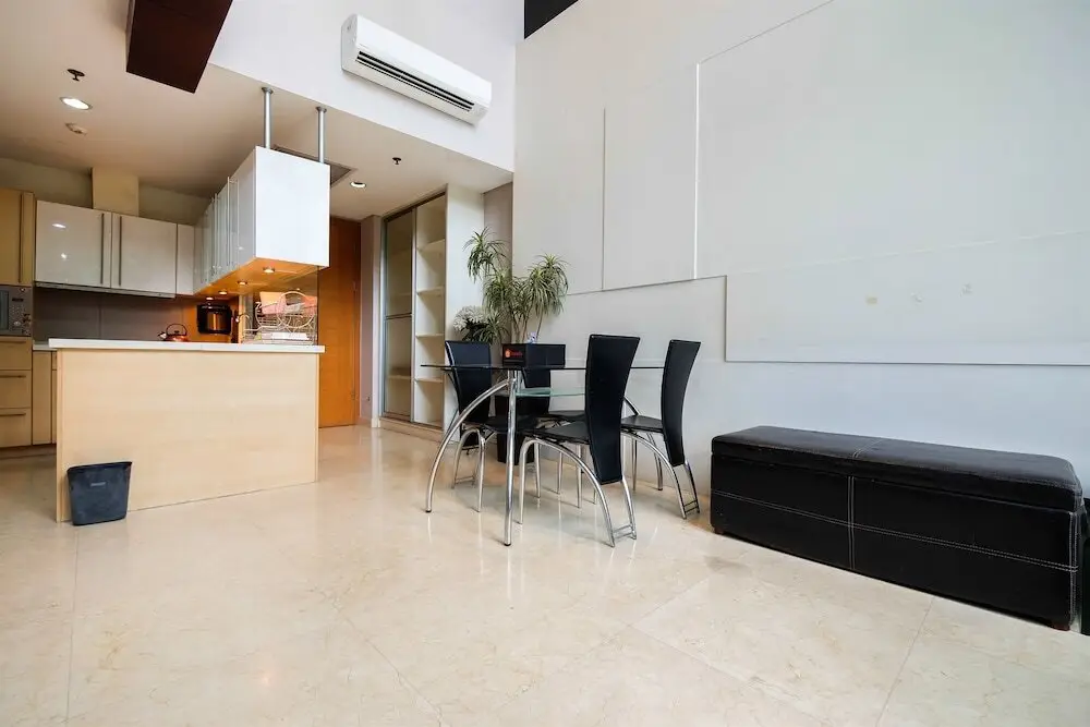 Loft 2 Bedrooms at The Summit Apartment Kelapa Gading by Travelio — фото 1