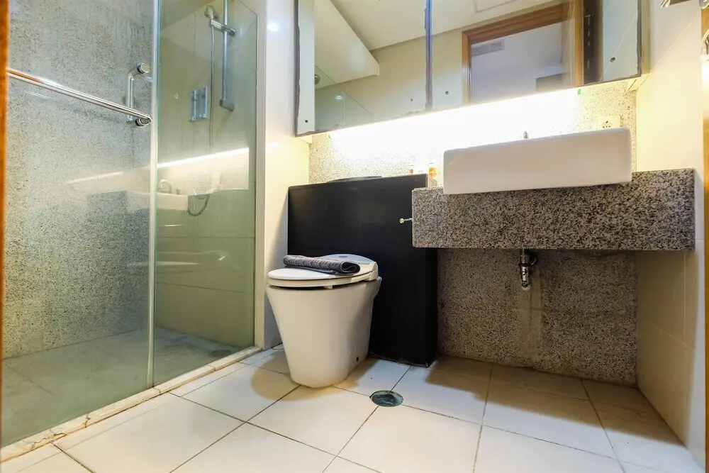 Джакарта: Loft 2 Bedrooms at The Summit Apartment Kelapa Gading by Travelio