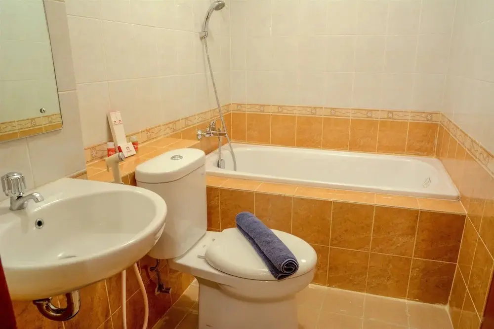 Джакарта: 2 Bedrooms Grand Palace Apartment Kemayoran by Travelio