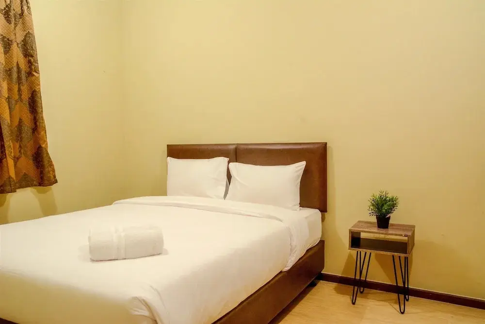 Джакарта: 2 Bedrooms Grand Palace Apartment Kemayoran by Travelio