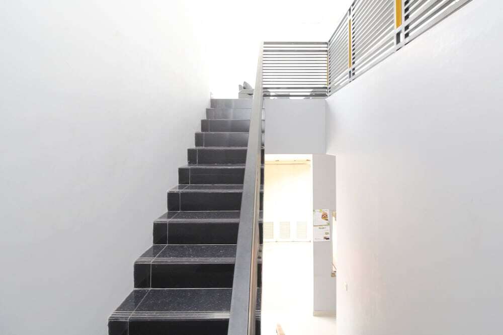 Чиребон: Airy Eco Syariah Kedawung Sakura 10 Cirebon