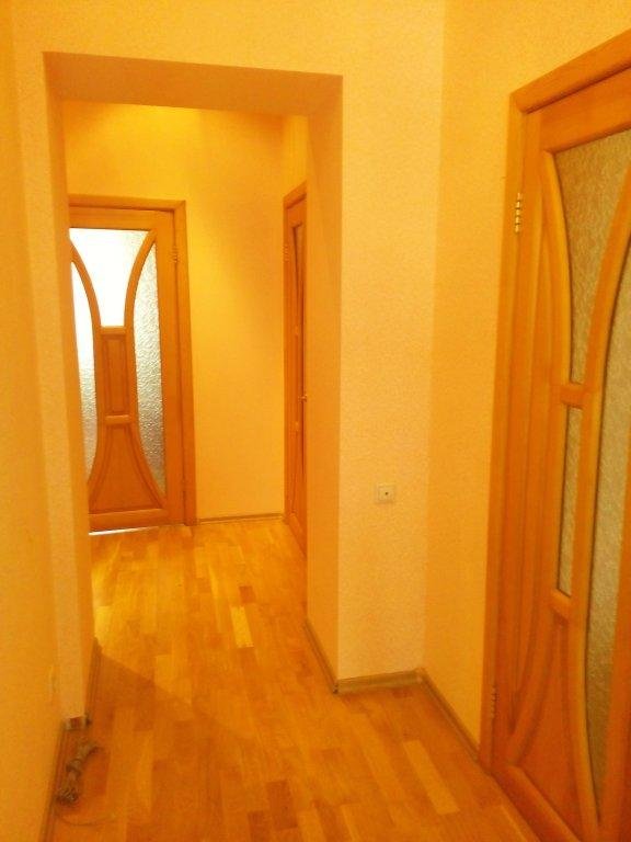 Тюмень: Na Melnikayte 102 Apartment