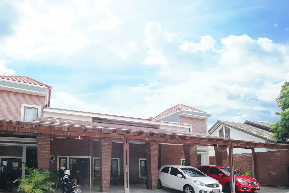 Airy Condongcatur Sukoharjo Gang Cerry 128 C Yogyakarta — фото 1