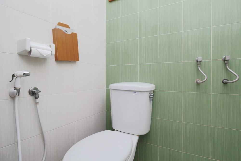 Джембер: Airy Kaliwates Gajah Mada 233 Jember