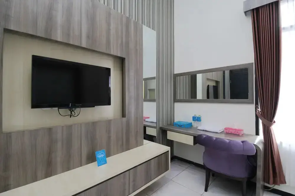Сурабая: Airy Sukolilo Nginden Intan Timur Enam F1 3 Surabaya