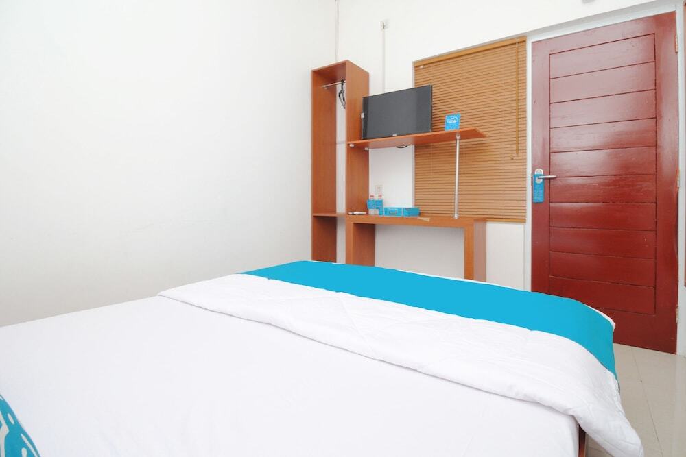 Семаранг: Airy Bandara Ahmad Yani WR Supratman 388 Semarang