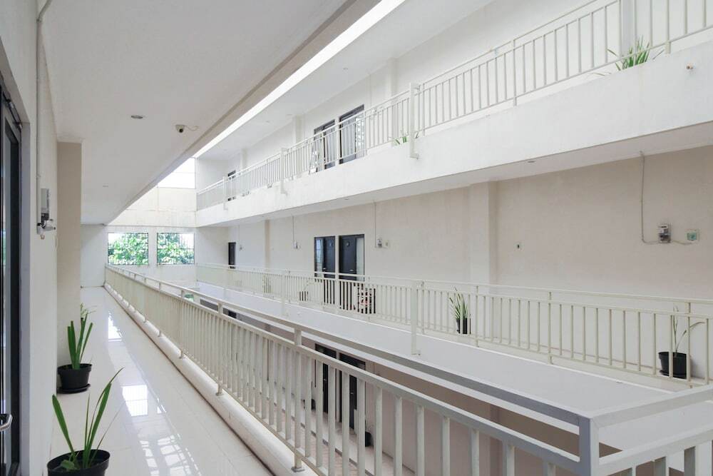 Airy Banyumanik Ngesrep Timur Satu 178 Semarang — фото 1