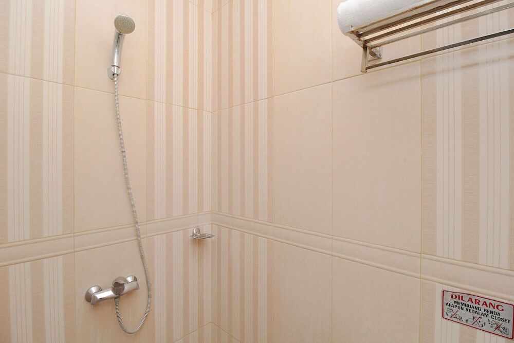 Керобокан: Airy Dalung Mudu Taki 27 Bali