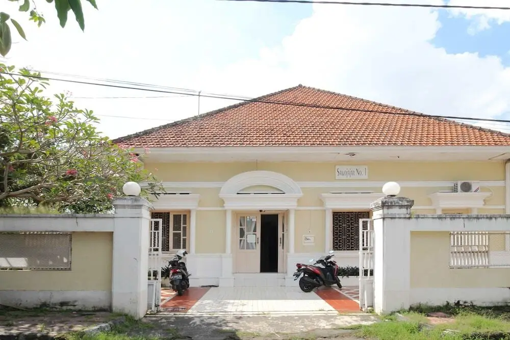 Джокьякарта: Airy Keraton Yogyakarta Wijilan Sawojajar 1