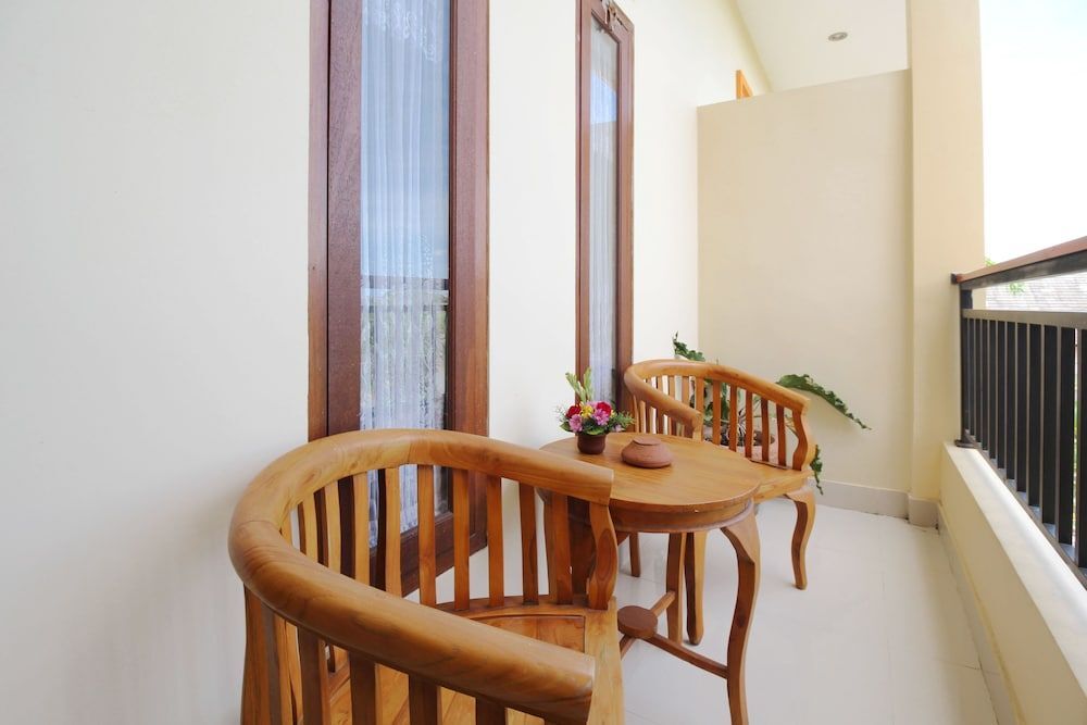 Кута: Airy Seminyak Sunset Road Beji Ayu Satu 12 Kuta Bali