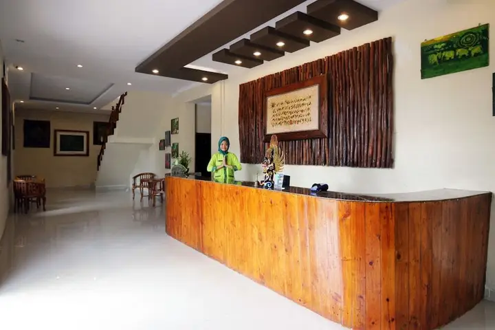 Бандар-Лампунг: Airy Urip Sumoharjo Gang Prajurit 1 Bandar Lampung