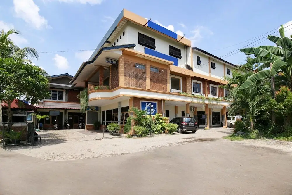 Airy Urip Sumoharjo Gang Prajurit 1 Bandar Lampung — фото 1