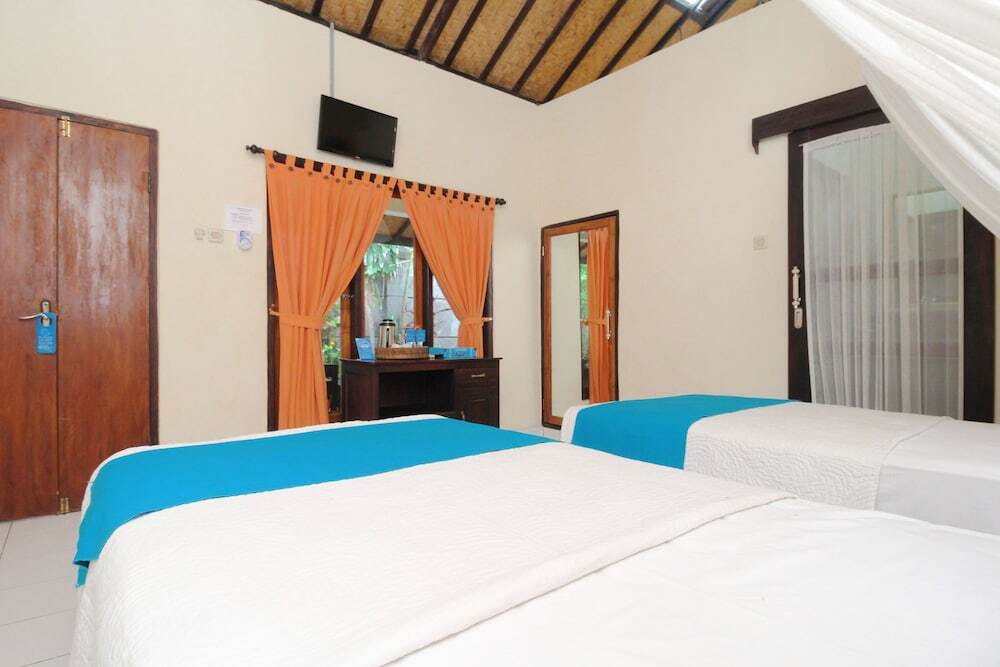 Каликбукбук: Airy Buleleng Laviana Kalibukbuk Singaraja Bali