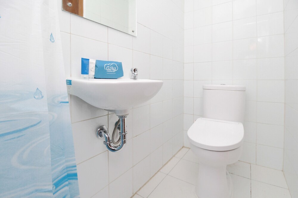 Джакарта: Airy Kebayoran Lama Persatuan 13 Jakarta