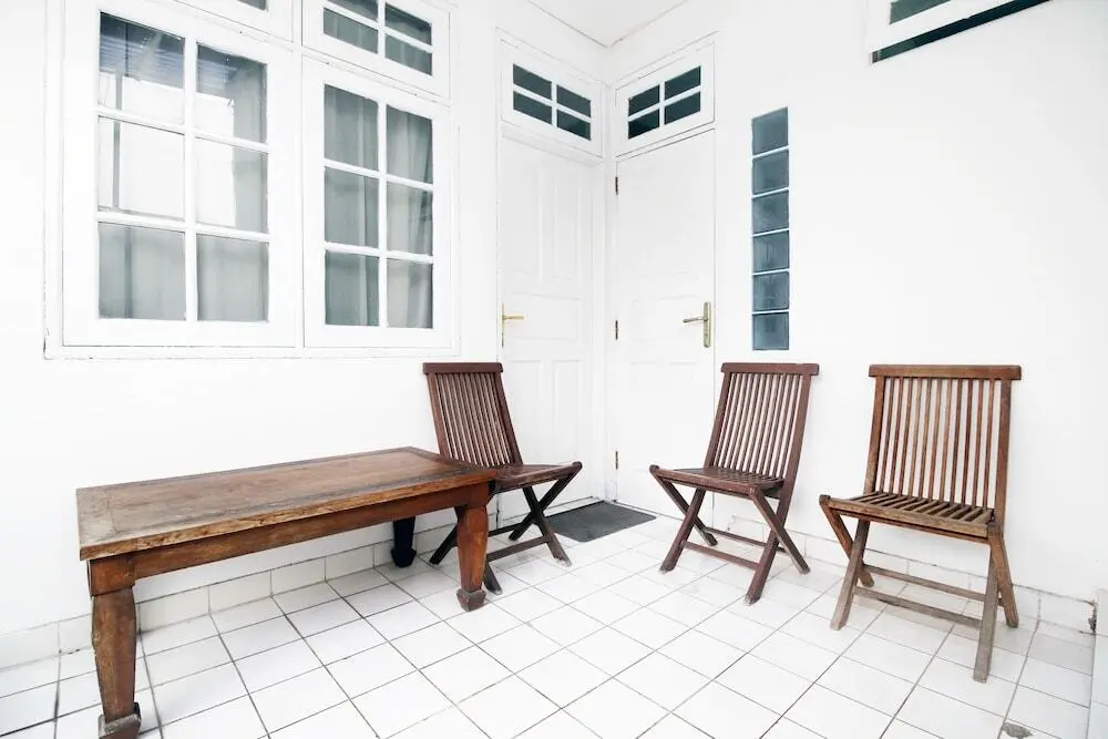 Джакарта: Airy Eco Kemang Bangka Raya Sebelas A 26 Jakarta