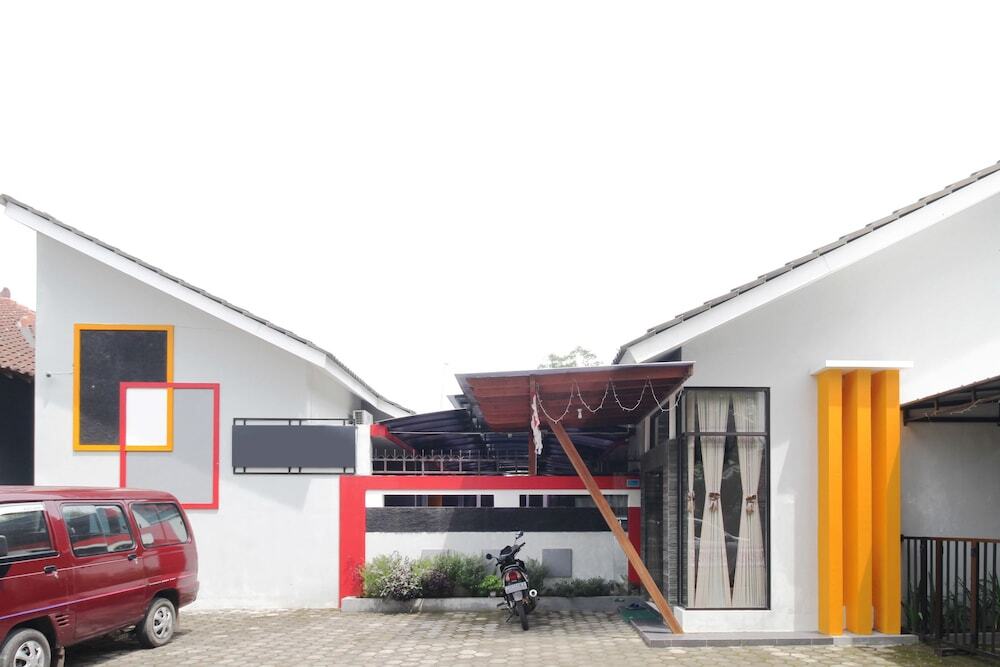 Мертоюдан: Airy Eco Mertoyudan Nakula D110 Magelang